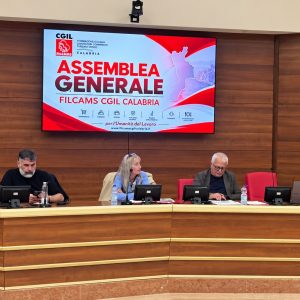Commercio e distribuzione, mobilitazione di Filcams e Cgil: ‘La crisi non la paghino i lavoratori’