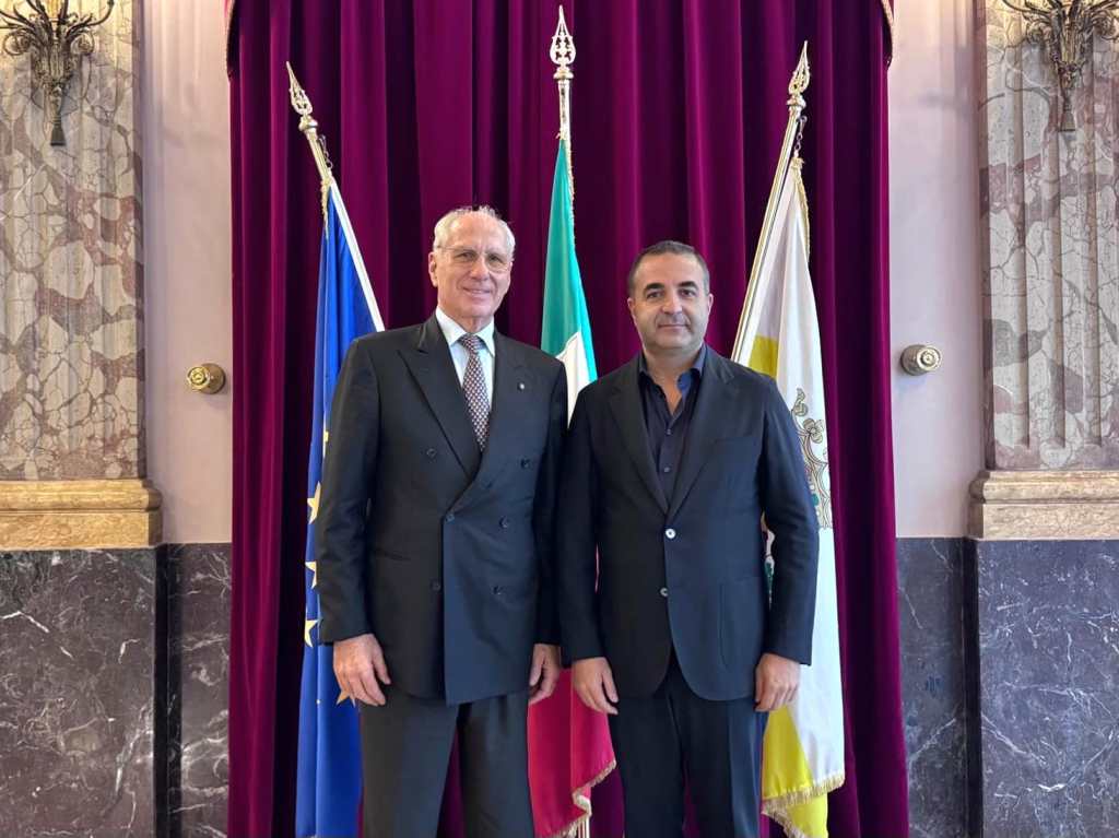 Il sindaco Francesco Cannizzaro e Pietro Ciucci, amministratore delegato della Società Stretto