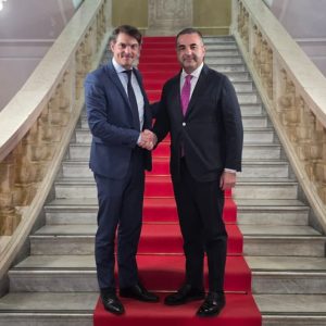 Reggio, il sindaco di Grasse da Cannizzaro: asse con la capitale del profumo sul bergamotto?