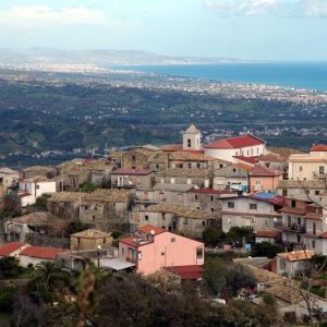 Minacce su TikTok al presidente del Consiglio di Casignana: la solidarietà del Comune