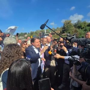 Conte incontra autotrasportatori e agricoltori calabresi: ‘Al vostro fianco. Servono soluzioni’