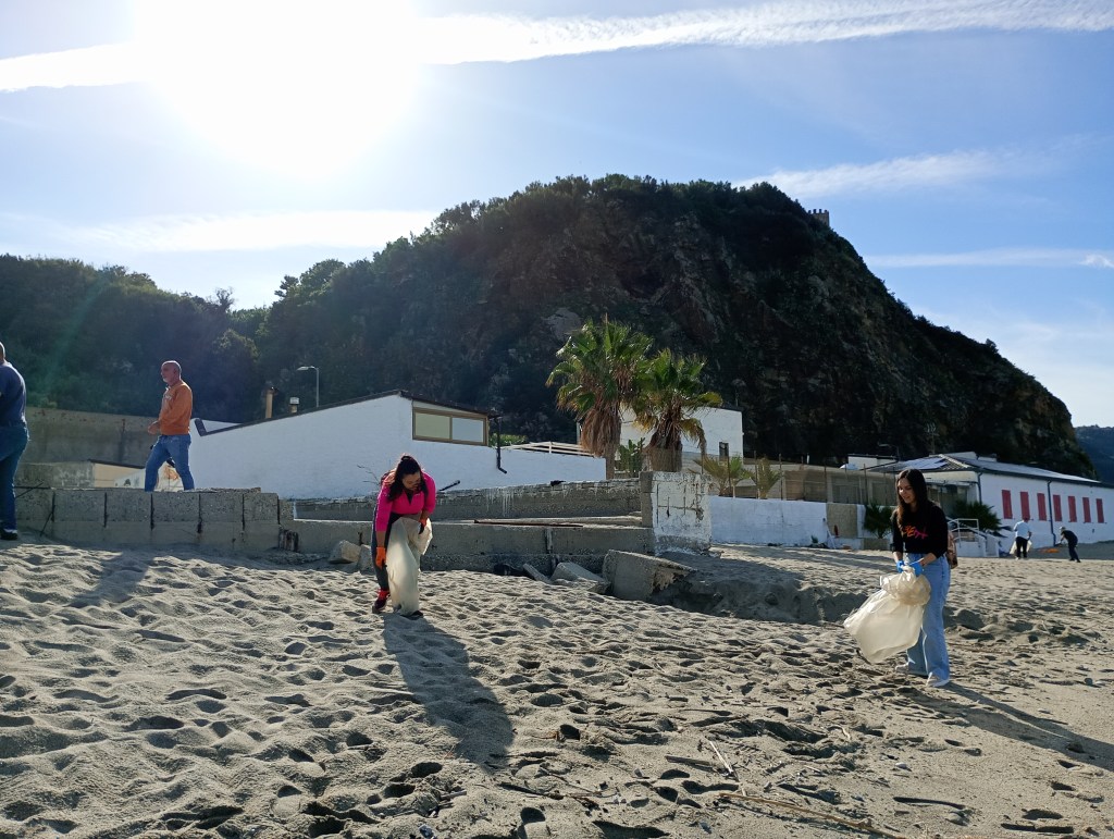 plastic free seconda chance pietrenere palmi volontari ()