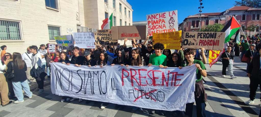 sciopero usb orsa rc studenti