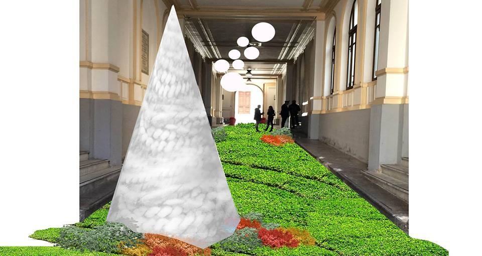 A Reggio Calabria la più piccola galleria d’arte del mondo dentro l’Albero di Natale Comune