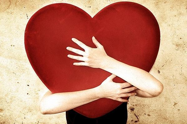La stagione di Spazioteatro continua con ”Comizi d’amore” per un originalissimo San Valentino.